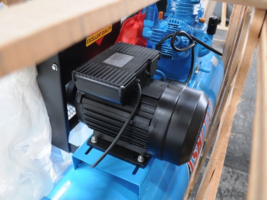 ขายปั้มลมใหม่ 200ลิตร