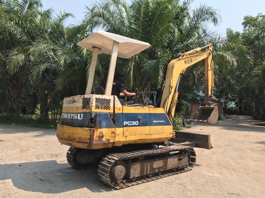 ขายKOMATSU PC30-6 คอนโทลดี ปั้มแรง แน่นๆ สวยเดิมจากญี่ปุ่น100\% ทำงานสมบูรณ์ทุกระบบ รับรองไม่ผิดหวัง 235,000 เท่านั้น!!
