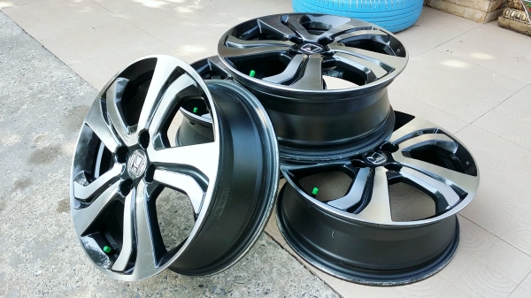 ล้อแม็กฮอนด้า ขอบ16 4รู100