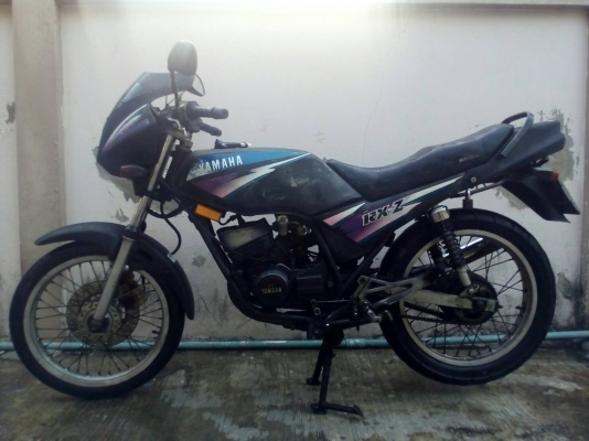 Yamaha RXZ สีดำ ตามสภาพ