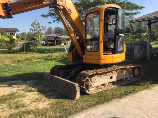 ขาย แบคโฮ KOMATSU PC75UU