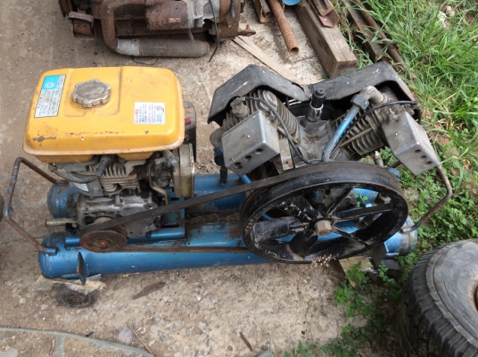 ปั้มลมเครื่องหัวปั้มอลูมิเนียบเก่านอก