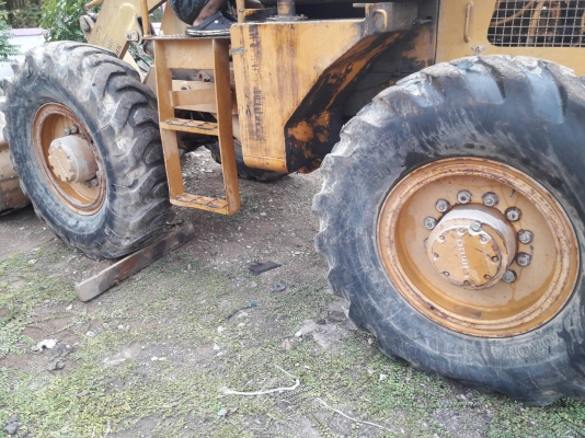 รถตัก KOMATSU JH30B ทุกอย่างเครื่องดี ไม่หลวม