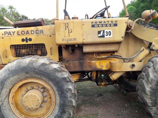 รถตัก KOMATSU JH30B ทุกอย่างเครื่องดี ไม่หลวม