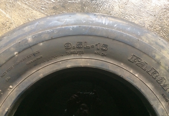 ฝากขาย ยางทุกชนิด ที่ใช้กับรถบด รถเกรด รถตัก และใช้กับรถการเกษตร ทุกชนิด ฯลฯ และอื่นๆอีกมาก ฝากขาย ยางทุกชนิด ที่ใช้กับรถบด รถเกรด รถตัก และใช้กับรถการเกษตร ทุกชนิด ฯลฯ และอื่นๆอีกมาก