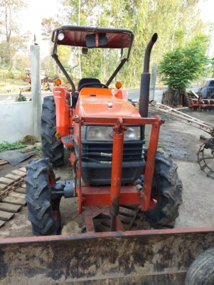 รถไถนานั่งขับ L4508-DI-4WD.-ปี53สวยเดิมทุกจุด