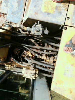ขายรถแบคโฮ KOMATSU PC120-5 เอกสารอินวอย ระบบไฟเต็ม มีระบบหัวกระแทก ราคา 480000