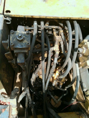 ขายรถแบคโฮ KOMATSU PC120-5 เอกสารอินวอย ระบบไฟเต็ม มีระบบหัวกระแทก ราคา 480000 ขายรถแบคโฮ KOMATSU PC120-5 เอกสารอินวอย ระบบไฟเต็ม มีระบบหัวกระแทก ราคา 480000