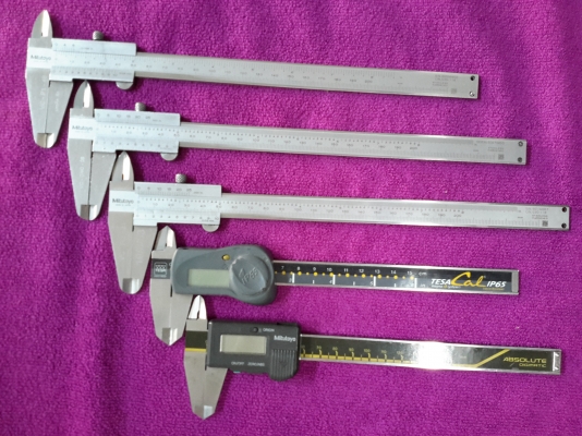 ขายเหมาเวอร์เนียร์ 5 ตัว1200 บาท