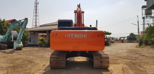 HITACHI ZX200-1