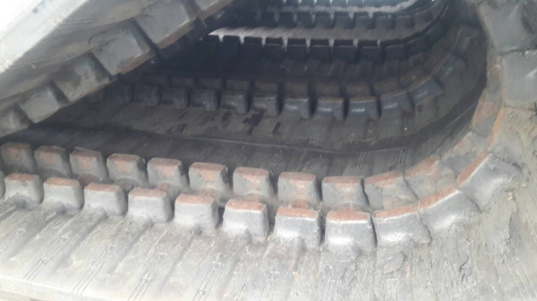 แทรคยาง รถขุด ขนาด 450x8.1x86 ใช้ สำหรับรถขุด CAT308 รถขุดไซค์ 60,70,75 ก็ได้ สนใจติดต่อสอบได้ 089-2619445 แทรคยาง รถขุด ขนาด 450x8.1x86 ใช้ สำหรับรถขุด CAT308 รถขุดไซค์ 60,70,75 ก็ได้ สนใจติดต่อสอบได้ 089-2619445