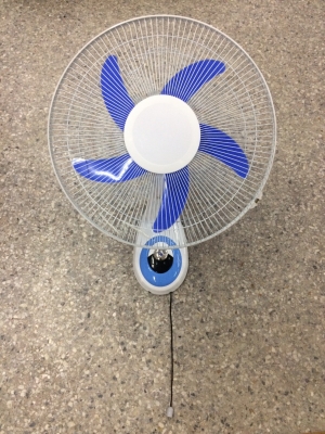 หน้าร้อนแล้ว ขายพัดลม DC12V หน้าร้อนแล้ว ขายพัดลม DC12V