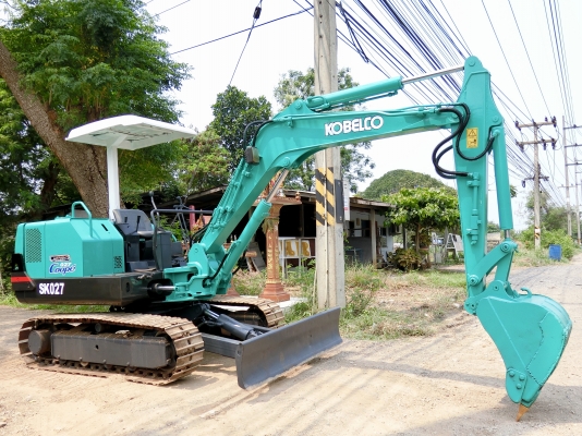 KOBELCO SK027 ขนาดเทียบเท่าPC-30 <มีVDOให้ชม>รถเก่านอกมีเอกสารอินวอย☎️ติดต่อ 085-5632278 <ราคาต่อรองได้>