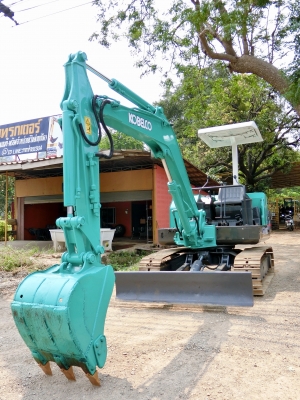 KOBELCO SK027 ขนาดเทียบเท่าPC-30 <มีVDOให้ชม>รถเก่านอกมีเอกสารอินวอย☎️ติดต่อ 085-5632278 <ราคาต่อรองได้>