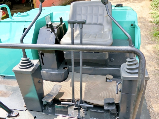 KOBELCO SK027 ขนาดเทียบเท่าPC-30 <มีVDOให้ชม>รถเก่านอกมีเอกสารอินวอย☎️ติดต่อ 085-5632278 <ราคาต่อรองได้>