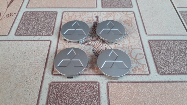 ฝาปิดดุมล้อ Mitsubishi Lancer