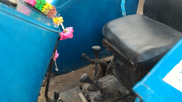 ขายรถไถ ยูเอ็มไทซัน 454  ขนาด45แรงม้า 2เพลา พวงมาลัยพาวเวอร์ ราคา 85,000 โทรสอบถามราคาต่อรองได้ครับ มีรถขนส่งบริการทั่วไทย #สามย่านแทรคเตอร์ อ.แกลง จ.ระยอง  โทร 0897489639 ,0899347475 line= 0897489639 line= 0899347475