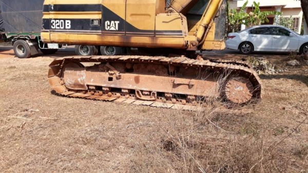 CAT 320B