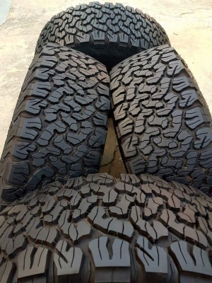 ขายยาง BF KO2 285/75/16 ปี 17 พร้อมล้อ KMC 16X8 ออฟ 0 ขายยาง BF KO2 285/75/16 ปี 17 พร้อมล้อ KMC 16X8 ออฟ 0