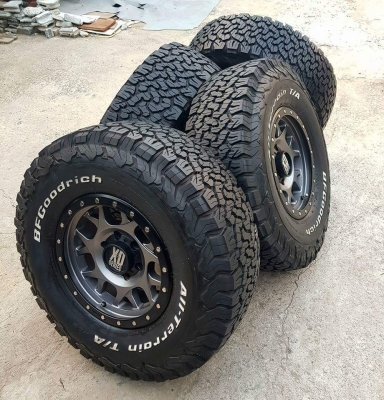 ขายยาง BF KO2 285/75/16 ปี 17 พร้อมล้อ KMC 16X8 ออฟ 0