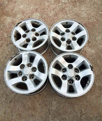ล้อเดิม TOYOTA TIGER D4D 4X4 ชุดละ 2500