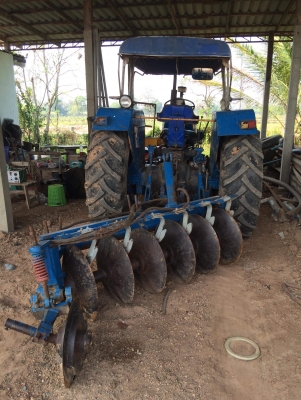 ขายฟอร์ด 6600 T5 พร้อมใช้ เอกสารเล่มชุดโอนครับ