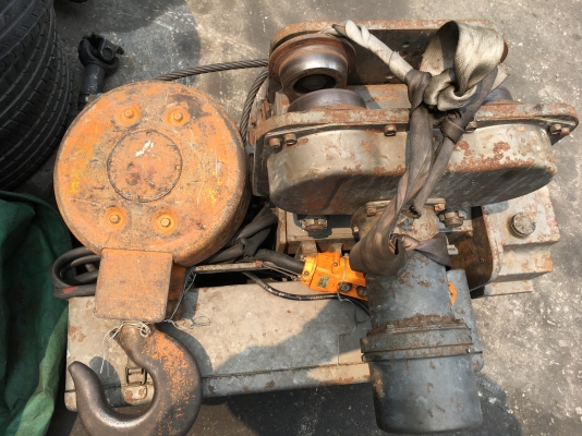 รอกสริงไฟฟ้า MITSUBISHI 3 TON สภาพสวย สนใจติดต่อ 0874880101