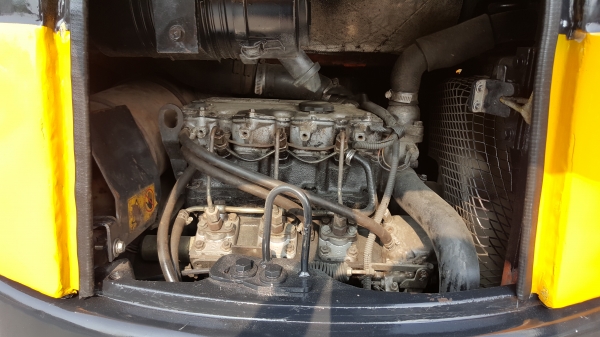 ขาย รถขุด HITACHI รุ่น ZX30 มือสองญี่ปุ่น  แทรกเหล็ก สลัก บูทเอวแน่น 100\% สวยพร้อมใช้งาน มือถือ 0818753444  สอบถามเพิ่มเติมได้ที่ http://line.me/ti/p/mFkzr50JVd