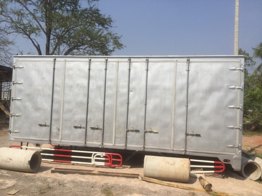 ตู้8บาน กว้าง2.45ม. ครัทชีกว้าง87ซมยาว6.5ม. สูง2.5ม. สภาพสวยสวย ศุภากร 081-1903107,089-5367218