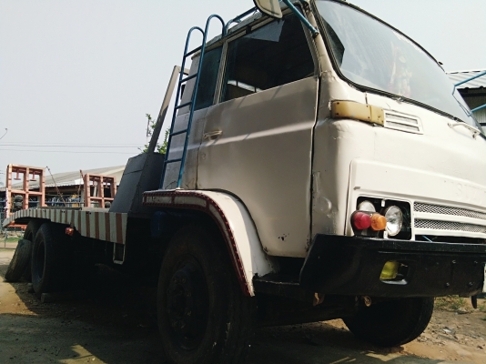 ขายแพคคู่ รถเกี่ยวข้าวอุ้ม2.5+เทลเลอร์ isuzu