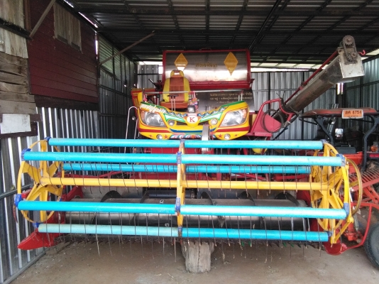 ขายแพคคู่ รถเกี่ยวข้าวอุ้ม2.5+เทลเลอร์ isuzu