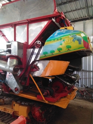 ขายแพคคู่ รถเกี่ยวข้าวอุ้ม2.5+เทลเลอร์ isuzu