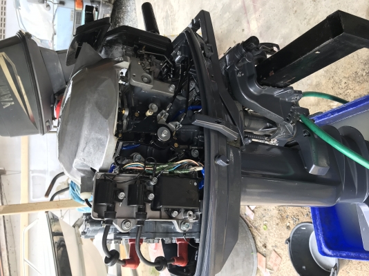 ขายเครื่องเรือ yamaha 30 แรง สภาพนางฟ้า ขายเครื่องเรือ yamaha 30 แรง สภาพนางฟ้า