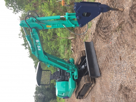 ขายรถขุดแบคโฮ KOMATSU 25-1 ขนาด Pc25 รถเก่านอกแท้100\%  (พร้อมหัวแย็กOKADA + บุ้งกี๋) (แทรคเหล็กก้อนยาง) คอลโทนน้ำมัน ระบบไว รถพร้อมใช้งาน เอกสารใบอินวอยครบ                ????ราคา 440,000  ต่อรองได้???? ☎️สนใจติดต่อ  096-3268553 (สถิตย์พันธ์) ????ID LINE