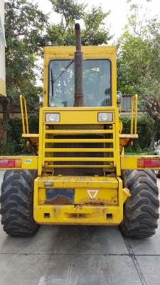 ขายรถตักล้อยาง KOMATSU รุ่น WA100-1 รถเก่าใจญี่ปุ่น ไม่เคยผ่านการใช้งานในไทย ชั่วโมงทำงานน้อย