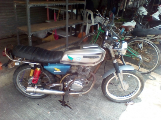 ็Honda GL 100 เล่มโอน