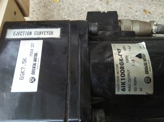 มอเตอรเกียร100wความเร็วรอบ180รอบต่อนาที มอเตอรเกียร100wความเร็วรอบ180รอบต่อนาที