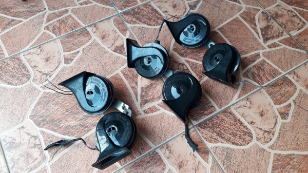 แตรติดรถ BMW ยี้ห้อ Klaxon TR99 แท้ MADE IN FRANCE