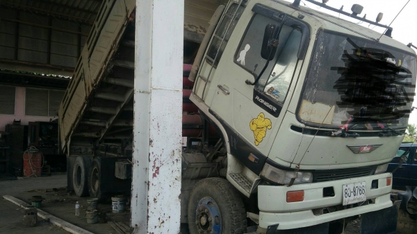 10ล้อ2เพลาดั้ม HINO FM1M วางเครื่องK13C ติดก๊าชCNG ในเล่มลง 360แรง เครื่องเดินเรียบมาก คัสชีมีบวมตัวชับในช่วงเกียร์ ตัวเมนคัสชีแท้ ปกติ กระทะล้อและยางขาด4ชุด ถัาจะวิ่งกลับต้องเช็คระบบเบรคและระบบครัช สภาพหัวดูดี กระมีผุบริเวณแผ่นพื้นด้านข้าง ภาษีต้องชำระ3 10ล้อ2เพลาดั้ม HINO FM1M วางเครื่องK13C ติดก๊าชCNG ในเล่มลง 360แรง เครื่องเดินเรียบมาก คัสชีมีบวมตัวชับในช่วงเกียร์ ตัวเมนคัสชีแท้ ปกติ กระทะล้อและยางขาด4ชุด ถัาจะวิ่งกลับต้องเช็คระบบเบรคและระบบครัช สภาพหัวดูดี กระมีผุบริเวณแผ่นพื้นด้านข้าง ภาษีต้องชำระ3