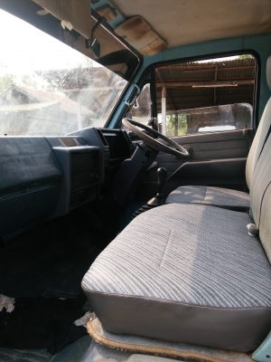 ISUZU. NKR 110. แรง เครื่องดี ครัชชีสวย เอกสารพร้อม รถพร้อมใช้งาน