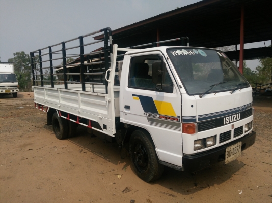 ISUZU. NKR 110 แรง เครื่องดี ครัชชีสวย เอกสารพร้อมโอน ISUZU. NKR 110 แรง เครื่องดี ครัชชีสวย เอกสารพร้อมโอน