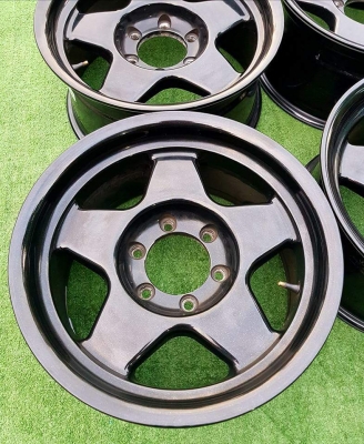 ขายล้อลาย Breadley V ขอบ 17 สวยๆ ขายล้อลาย Breadley V ขอบ 17 สวยๆ