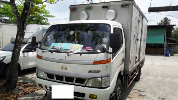 ขาย 6ล้อ ตู้แห้ง ฮีโน่ ดูโท 121แรง ปี49