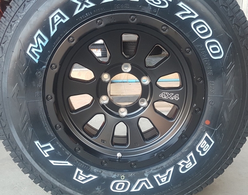 ล้อใหม่ขอบ16 4x4 ระฆัง หน้า8 ยางใหม่265/70/16 ปี18