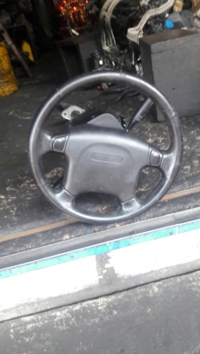 วงพวงมาลัยหนัง isuzu mu ใส่ isuzu vega dragon 2000 บาท