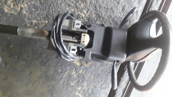 วงพวงมาลัยหนัง isuzu mu ใส่ isuzu vega dragon 2000 บาท