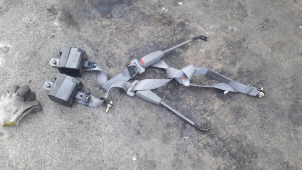 เซฟตี้เบลท์ isuzu mu ใส่ tfr cameo dragon คู่ละ1500บาท