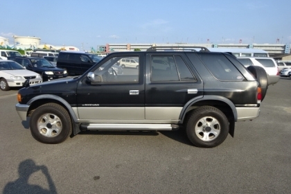 บรรไดข้าง isuzu mu wizard ใส่ tfr cameo vega คู่ละ 2500 บาท