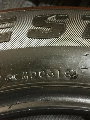 ขายยางป้ายแดง BRIDGESTONE 684II 265-65-17 ปี18 ชุดละ 14,500 บาท ขายยางป้ายแดง BRIDGESTONE 684II 265-65-17 ปี18 ชุดละ 14,500 บาท