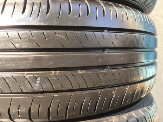 ขายยาง DUNLOP ENASAVE EC300+ 215-60-16 ปี16 ชุดละ 4,400 บาท